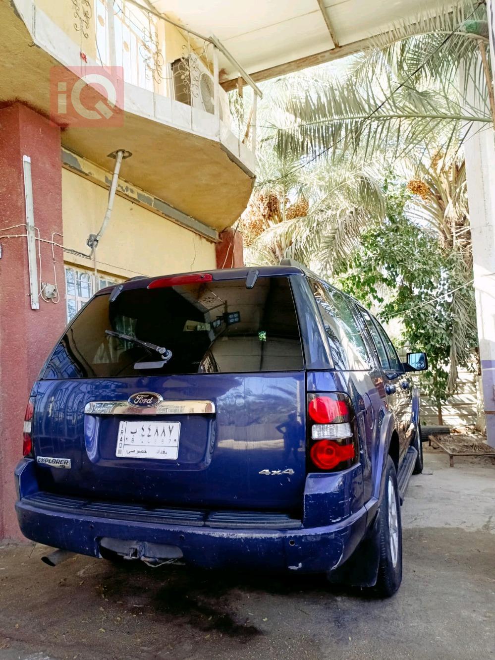 Ford Explorer